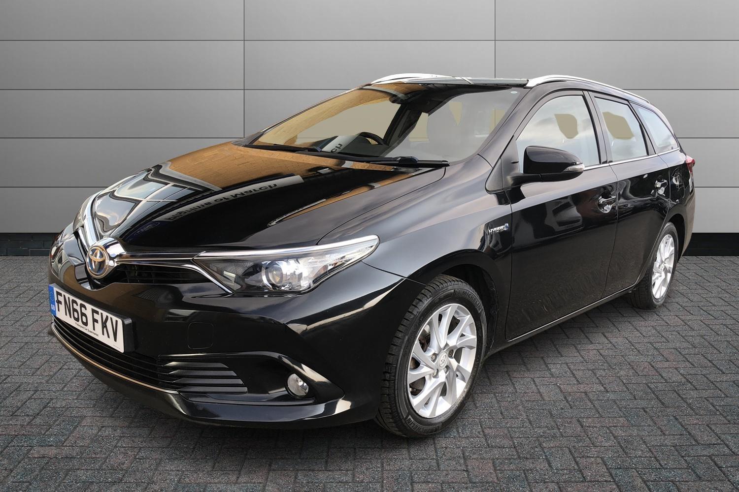 2016 Toyota Auris